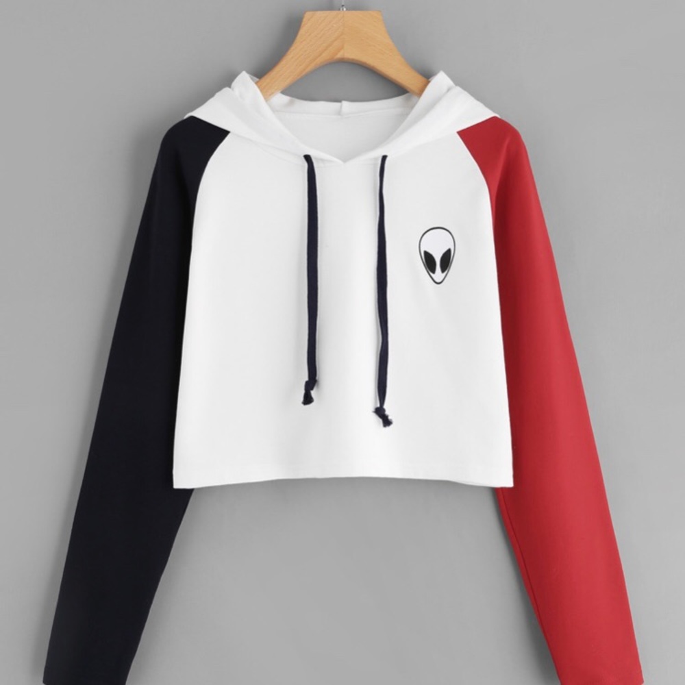 ✨Alien Print Contrast Sleeve Hoodie✨